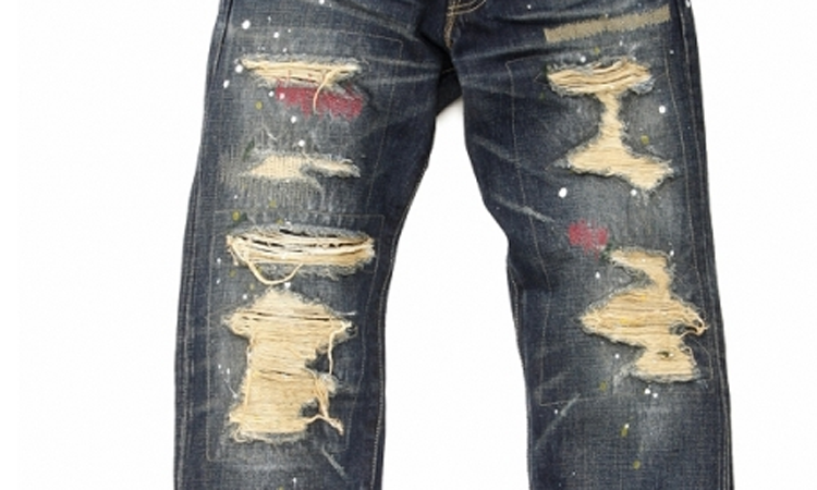 more-ripped-jeans-10.png