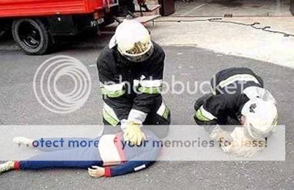 firefighters-first-aid.jpg